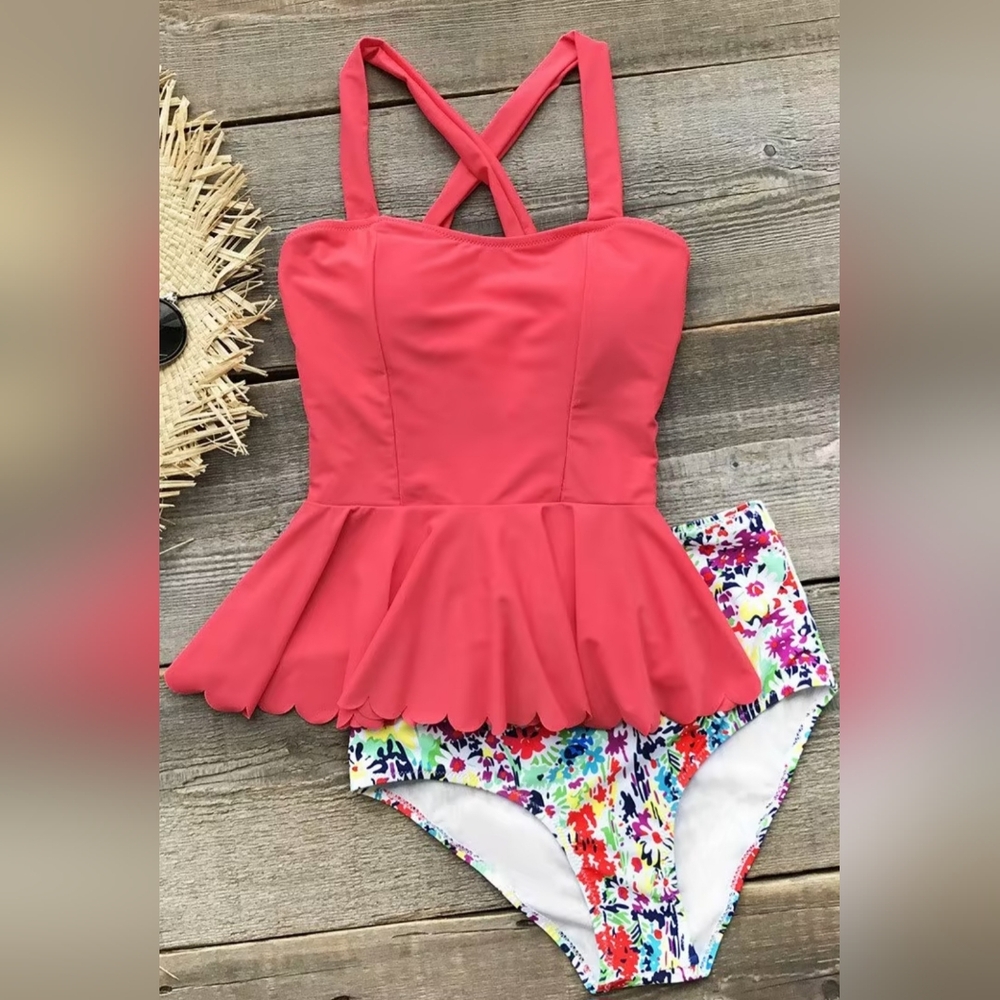 NWOTCupShe Medium 2 Piece Swimsuit